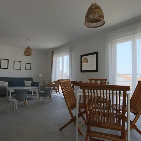 For 10 People With Sea View Villa Bourcefranc