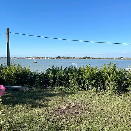 For 10 People With Sea View Villa