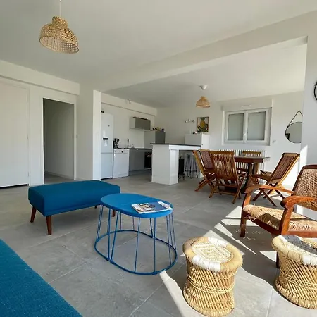For 10 People With Sea View